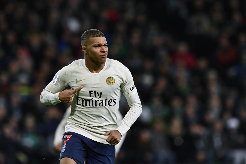 在单位, 领导愿意护着你, 就这三个原因